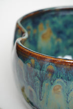 Load image into Gallery viewer, PEACOCK BOWL - *SECOND*
