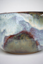 Load image into Gallery viewer, PAIR OF RAMEN BOWLS
