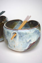 Load image into Gallery viewer, PAIR OF RAMEN BOWLS
