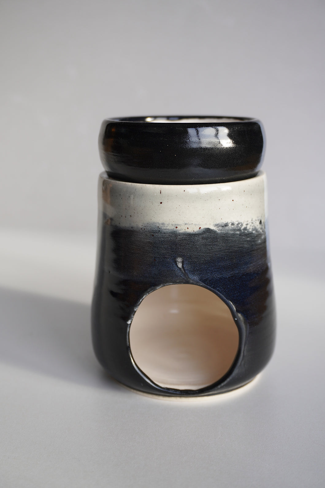 BLACK & GREY WAX BURNER